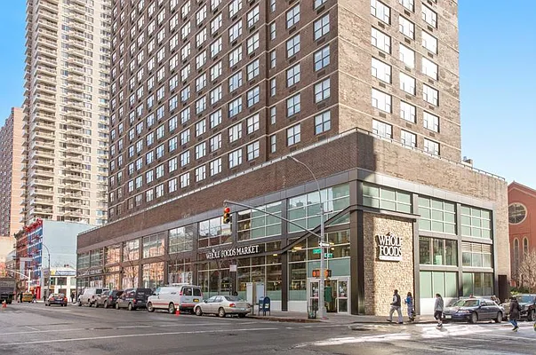 Rented by Keller Williams NYC | media 23