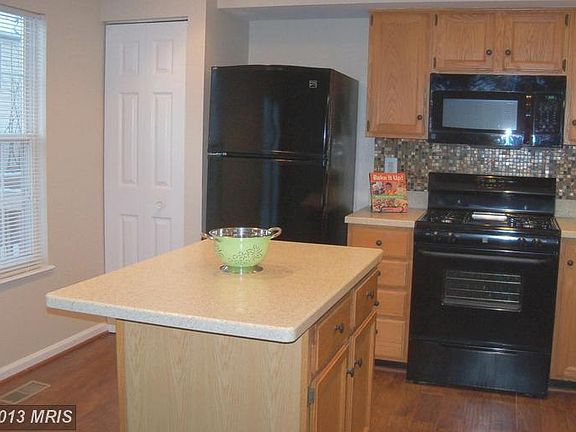 3rd image of 14655 Winterfield Dr