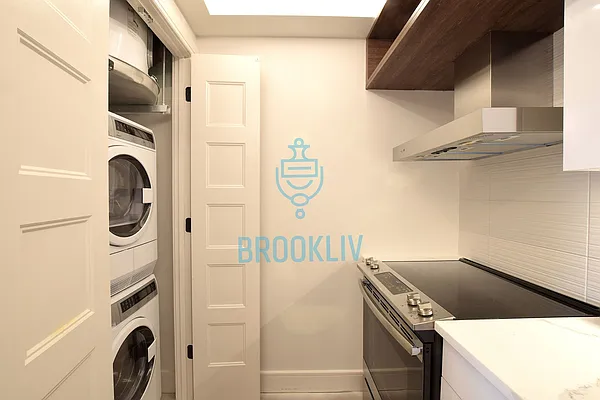 Rented by null | media 12