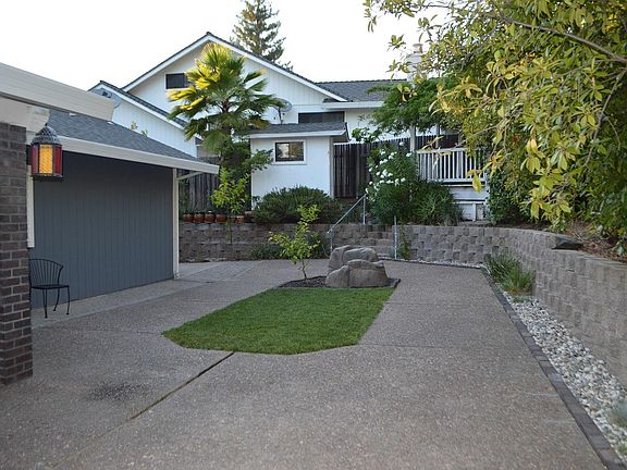 4th image of 5100 Sunrise Hills Dr