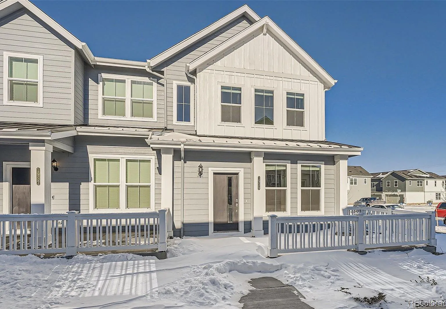 3 bed, 2.5 bath, 1489 sqft, $2,900 — Photo 2