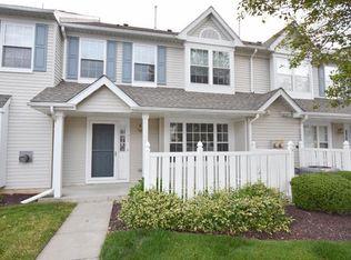 202 Wharton Rd #202, Mount Laurel, NJ 08054