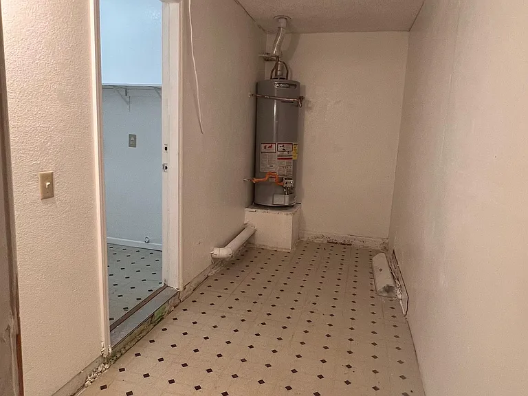 13448 Silver Ln — Photo 26