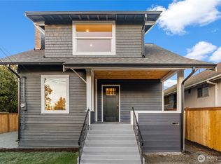 4706 SW Eddy St, Seattle, WA 98136