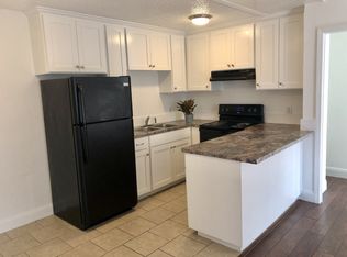 309 Park St #E, Springdale, AR 72764