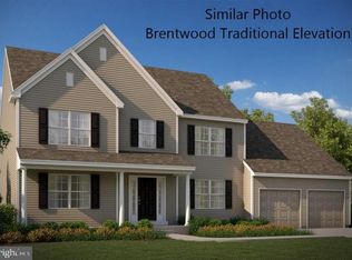 1807 Fountain Rock Dr, Dover, PA 17315
