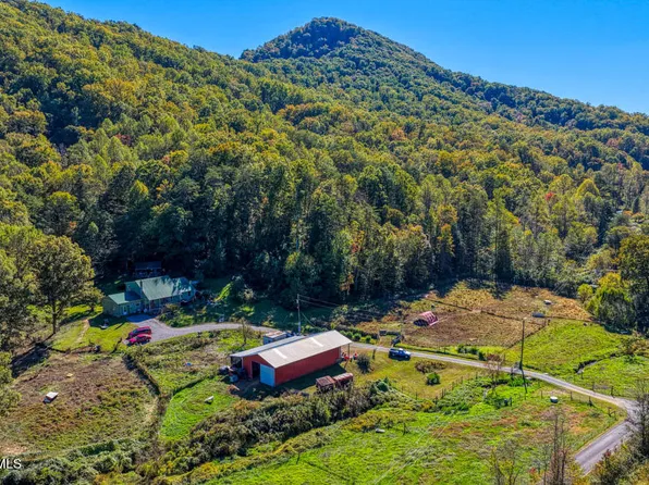 385 Sulphur Springs Rd, Rogersville, TN 37857