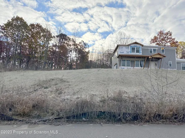 LOT 31 Black Walnut Dr, Olyphant, PA 18447