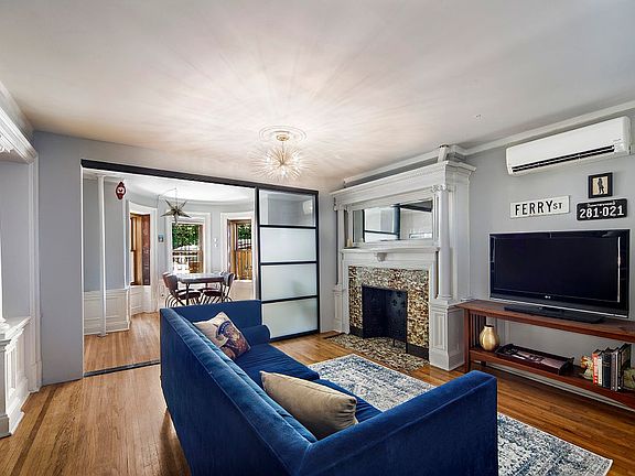 2nd image of 102 Prospect Park W APT 1