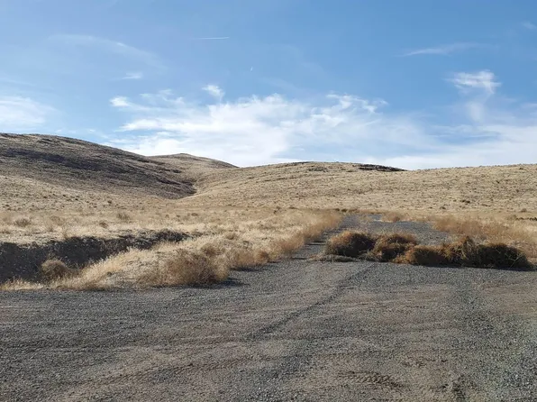 10125 Rodeo Dr, Stagecoach, NV 89429