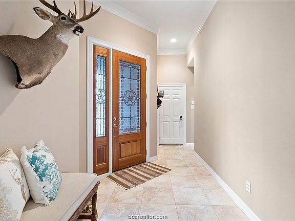 5th image of 1607 Cranberry Dr