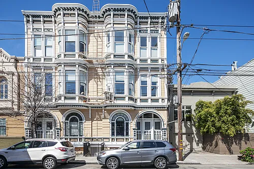 1086 S Van Ness Ave #1086 Photo 1
