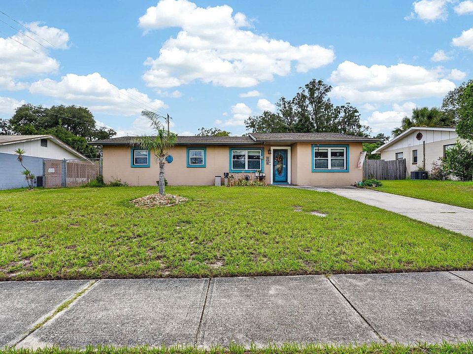 1st image of 212 Mimosa Dr