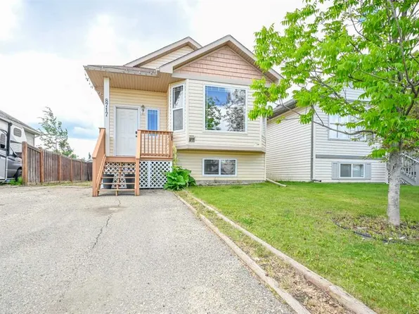 8717 N 62nd Ave, Grande Prairie, AB T8W 2X2