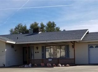 281 W Longacres Dr, Henderson, NV 89015