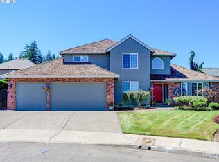 12057 SE Solstice Ct, Clackamas, OR 97015