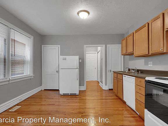 5th image of 4982 Miami St APT 1E