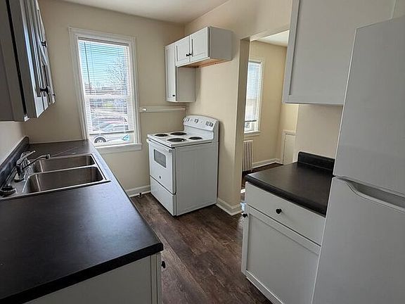 2nd image of 417 E Honeywell Ave #212