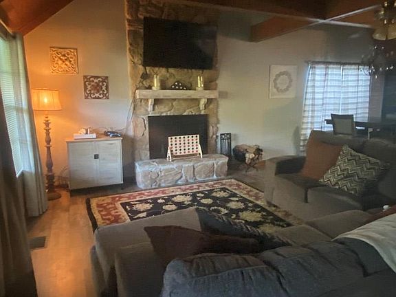 2nd image of 111 Summit Dr