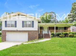 824 Ridge Lane Dr, Bessemer, AL 35020