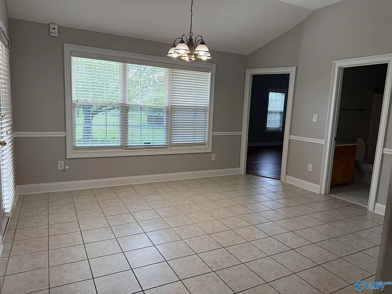 16774 Mulberry Ln — Photo 5