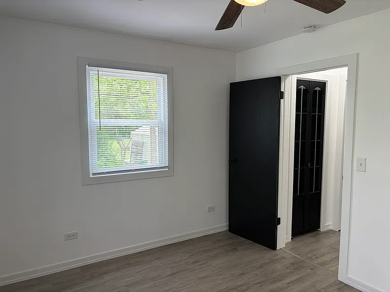 8365 W Lincoln Hwy — Photo 12
