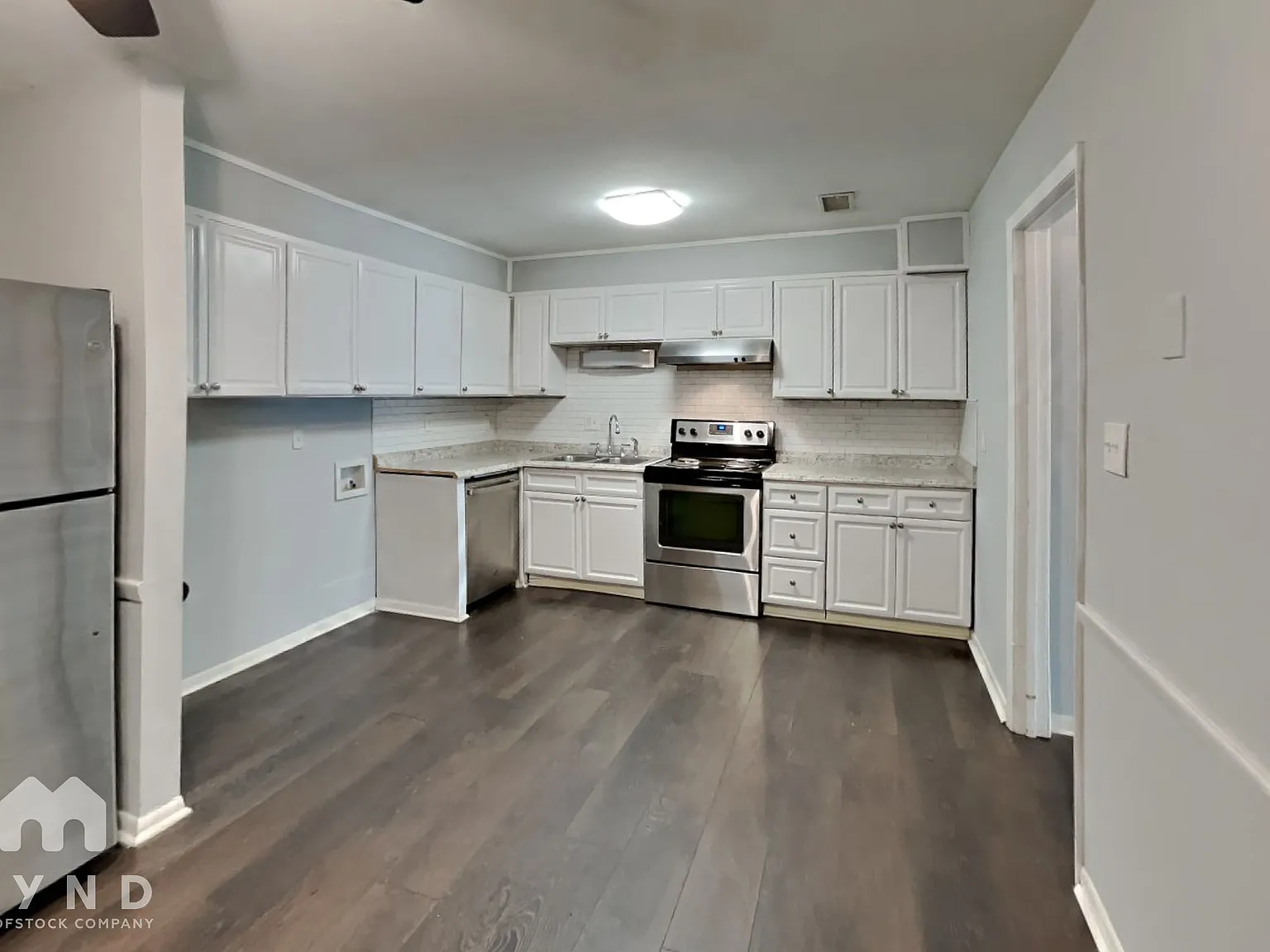 2 bed, 1.0 bath, 1248 sqft, $1,435 — Photo 4