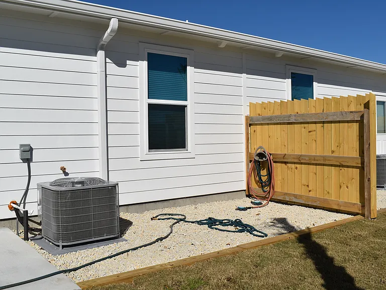 316 Hatley Dr — Photo 10