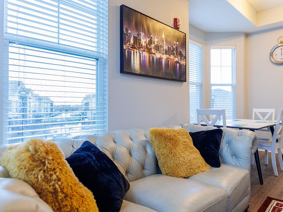 Elegant livingroom