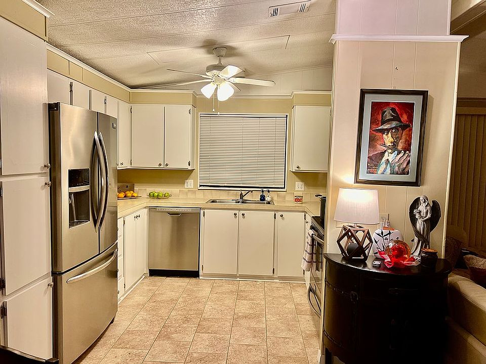 1st image of 3908 Sabal Dr