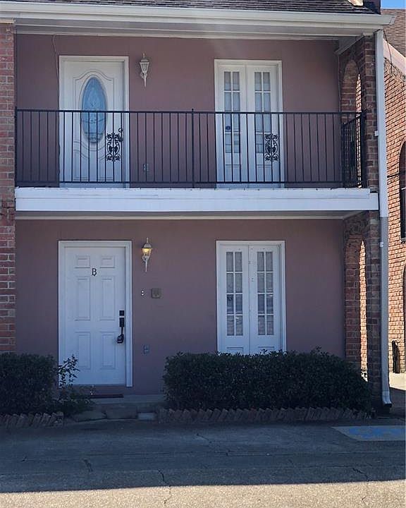 1st image of 3412 W Esplanade Ave N APT B