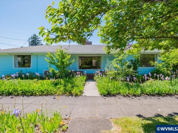 714 Ferry St SW, Albany, OR 97321