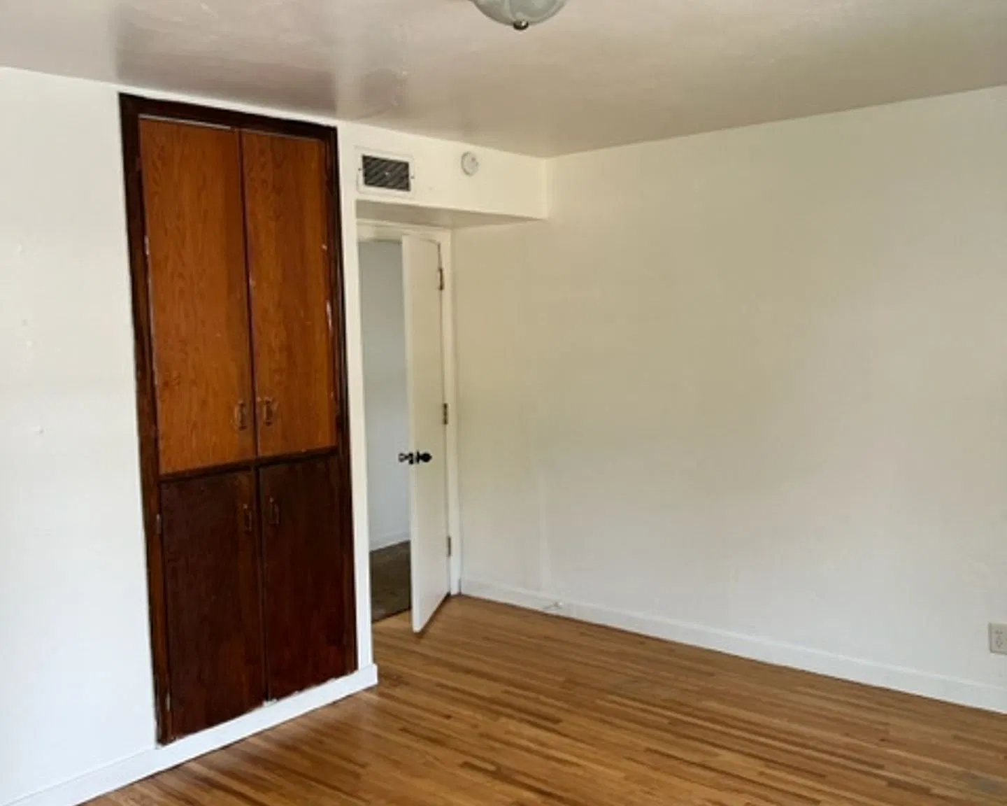 600 9th Street NW — Photo 3