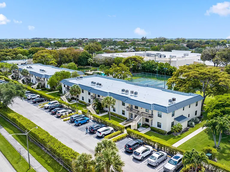 3020 Florida Blvd #202-C — Photo 30