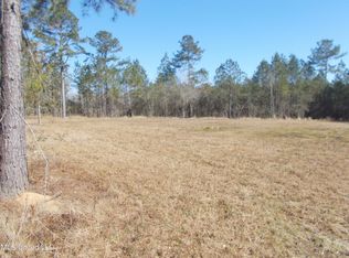 Bobcat Trl, Saucier, MS 39574