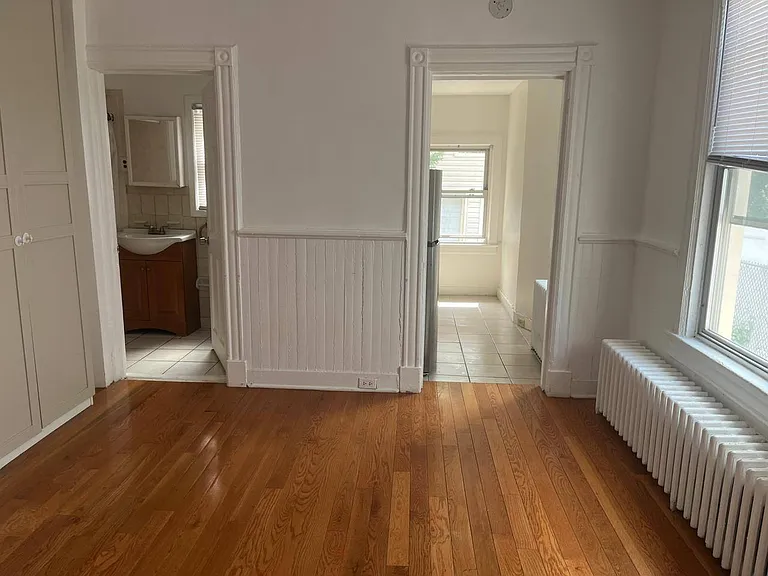 159 Waldo Pl #ST — Photo 9