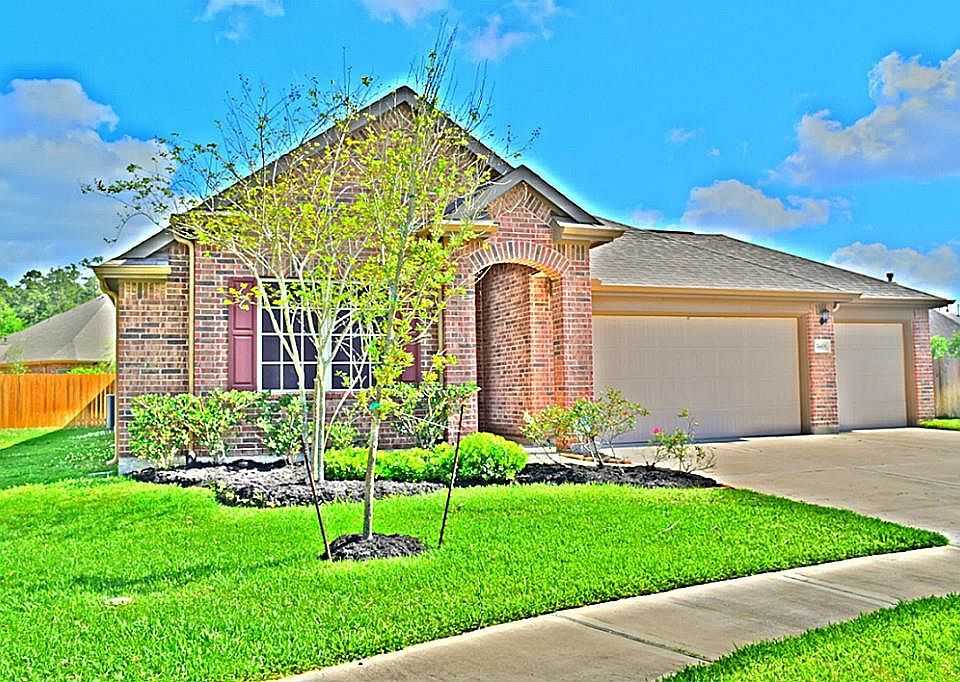 1st image of 24438 Myrtle Creek Fls