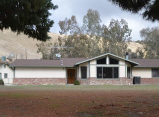 11446 Choctaw Dr, Bakersfield, CA 93308