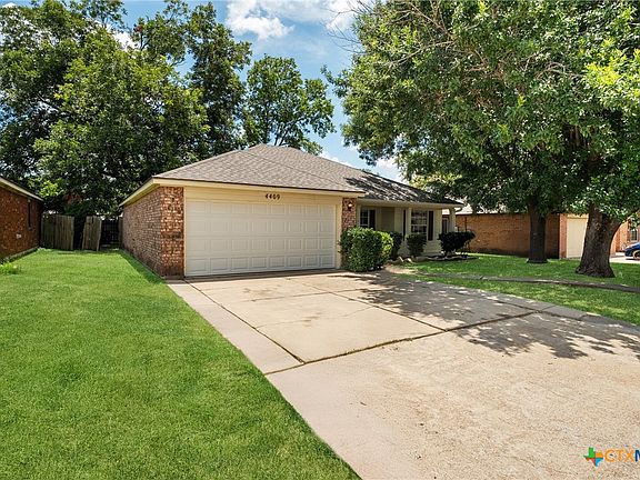 4th image of 4409 Briarwood Dr