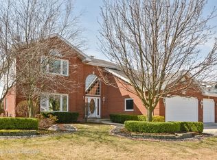 8825 Clifton Ln, Tinley Park, IL 60487