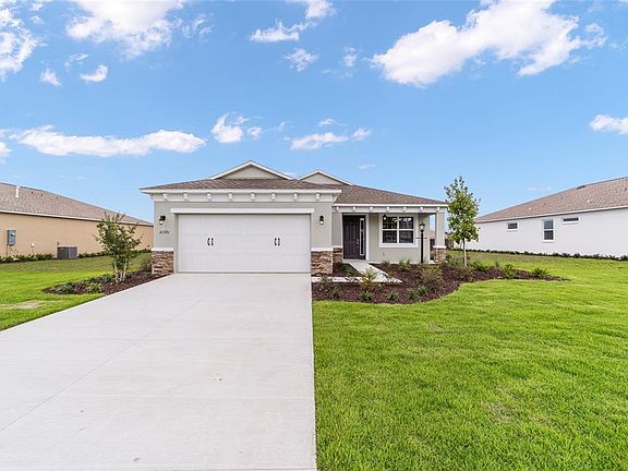3rd image of 10370 SW 105th Ter