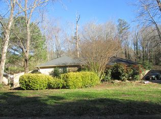 949 Strap Hinge Trl, Stone Mountain, GA 30083