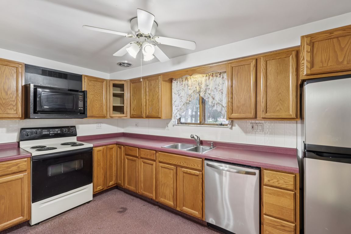 next background image