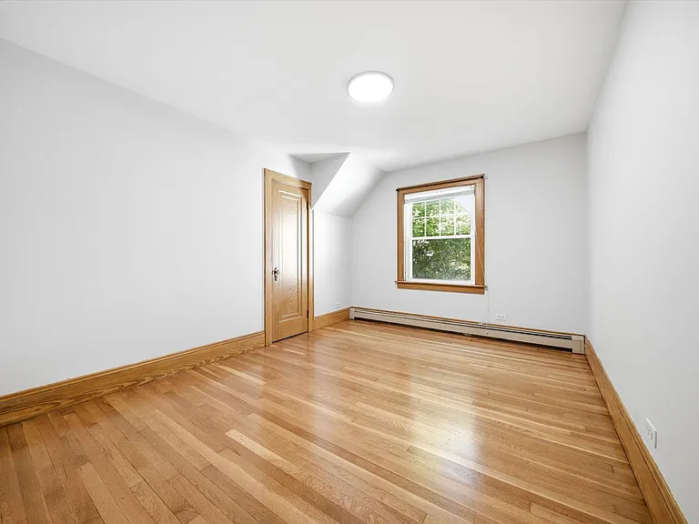 345 Coolidge Ave — Photo 21