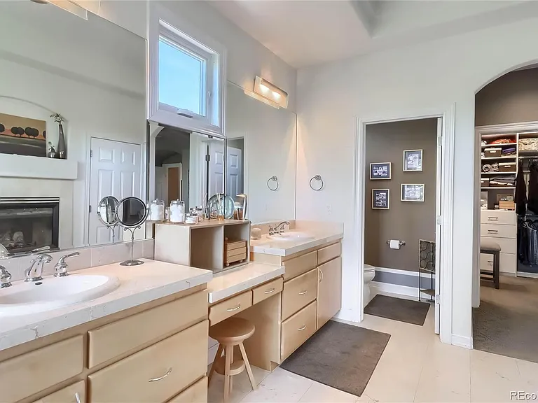 735 Evening Star Ct — Photo 16