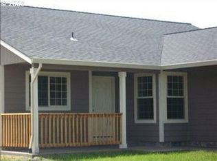 985 E 15th St, Lafayette, OR 97127