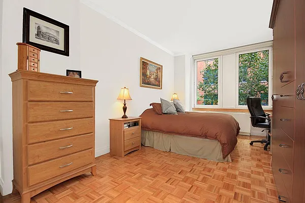 Sold by Corcoran | media 3