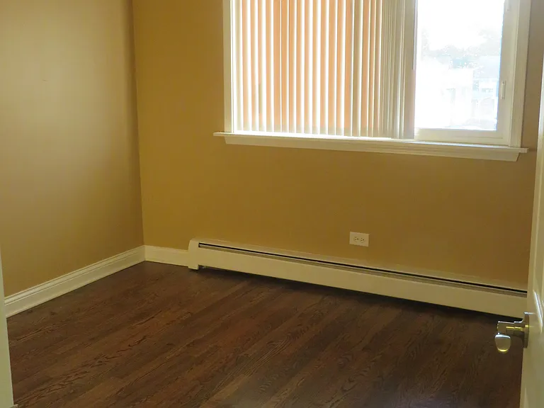 4421 Prescott Ave #10 — Photo 5