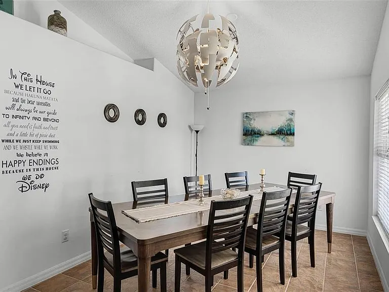 8065 Indian Creek Blvd — Photo 4