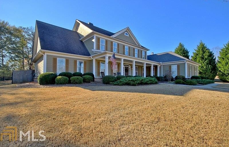 1st image of 30 Highland Park Dr